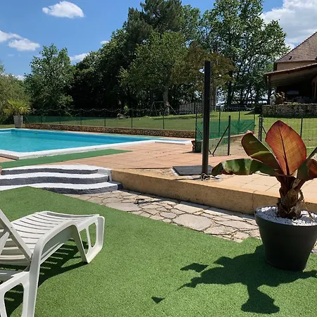 Walnut And Chestnut * Mauzens-et-Miremont