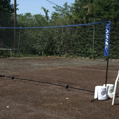 Walnut And Chestnut Апартаменты