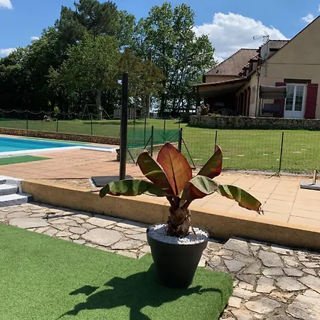 Walnut And Chestnut * Mauzens-et-Miremont