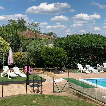 Walnut And Chestnut * Mauzens-et-Miremont