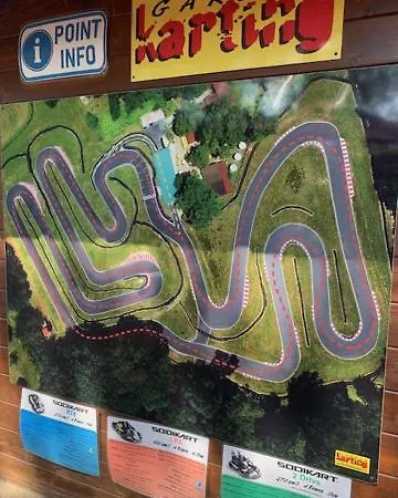 Апартаменты Walnut And Chestnut *