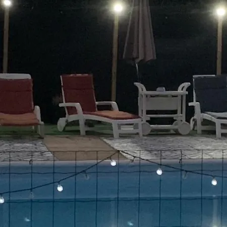 Walnut And Chestnut Апартаменты Mauzens-et-Miremont