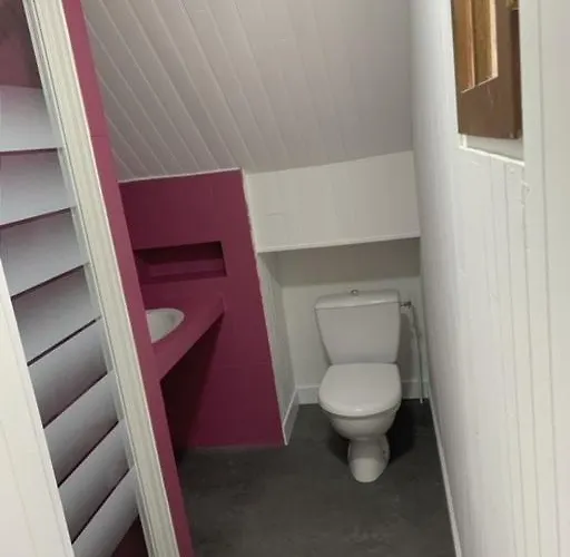 Walnut And Chestnut Appartement