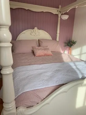 Walnut And Chestnut Mauzens-et-Miremont